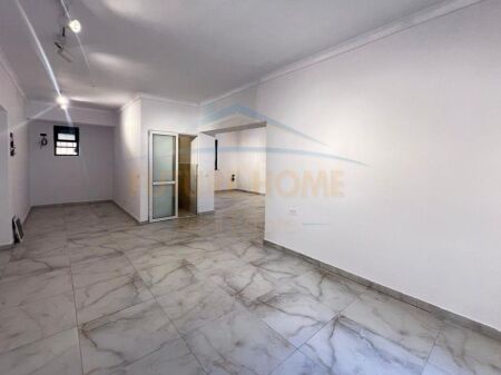 Rent, Business Premises, Xhamllik, Tirana