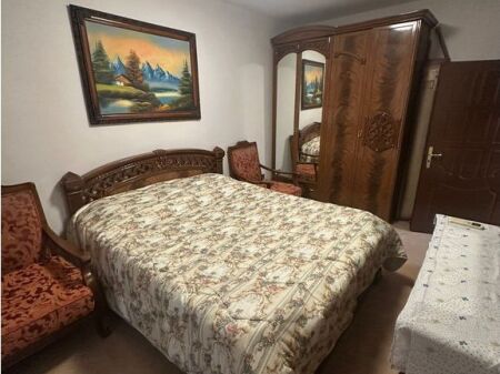 Jepet me qira apartament 1+1 tek Vasil Shanto