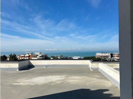 Penthouse 2+1 Shitet në Golem, Durrës - 300,000€ | 75 m² + 137m2 Verand Pamje Deti!