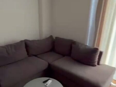 SELIT_JEPET ME QIRA 1+1