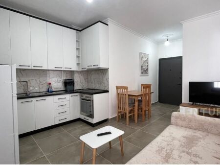 Appartamento in affitto 2+1 nella zona di 5 Maj