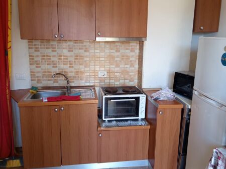 GARSIONERE 22000 LEKE.ISH TREGU ELEKTRK.