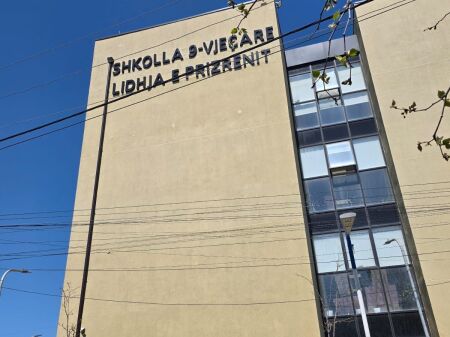 📍Paskuqan Shkolla Lidhja Prizerenit Shitet Apartament 2+1+2