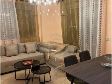 Qera, Apartament 2+1, Kthesa e Kamzes, Tiranë.
