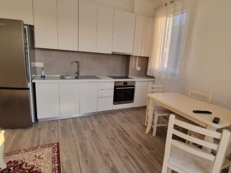 AFFITTASI – CASA PRIVATA 2+1 (KOMBINAT)