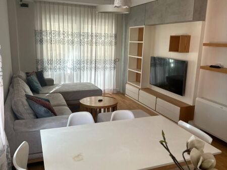 🏡Affittasi 3+1  📍 Comune di Parigi💰 150.000 lek / mese