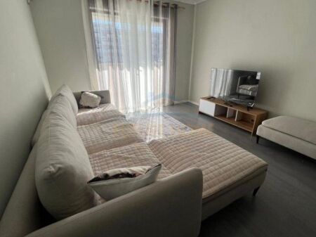 Rent, Apartment 1+1, 5 Maj Street, Tirana.