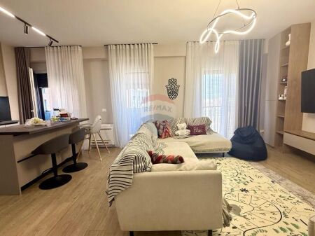 Apartment - For Sale - New Boulevard, Tirana