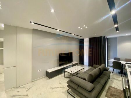 ✨ Lusso e Comfort in Via "Panorama" – 1+1 con Posto Auto! 🚗