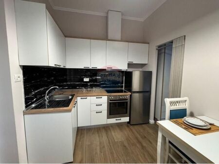 GARSONIERE PER SHITJE RR. DURRESIT