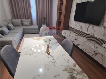 Apartment 1 +1 for rent on Elbasani street