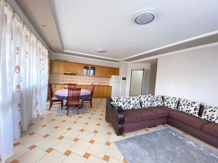 1+1/Qera📍Komuna e parisit 📌50 000 lek