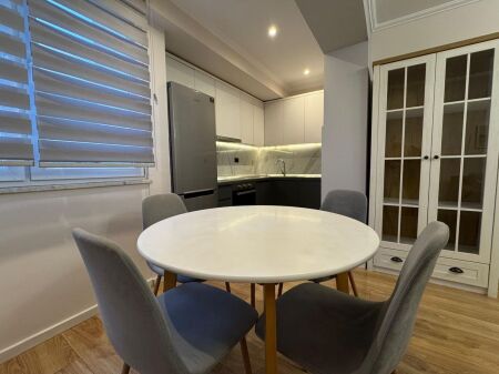 📣Jepet me qira apartament 2+1 te rruga Mine Peza!