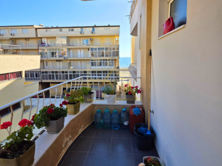 Shitet Apartament – Durrës, pranë Hotel Adriatik
