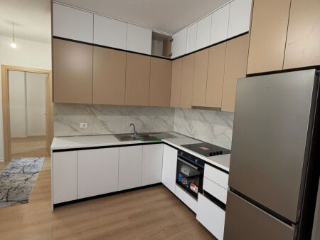 IN AFFITTO 2+1 AL MERCATO 5 MAGGIO