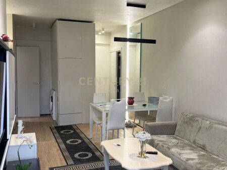 APPARTAMENTO 1+1 IN VENDITA IN PRIMA FILA CON VISTA MARE – SPIAGGIA, DURRËS 🌊