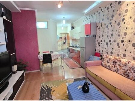 Appartamento 2+1 in vendita ad Astir