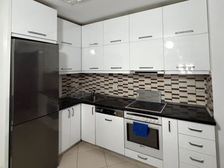 Liqeni i Thate, si affitta appartamento 2+1!