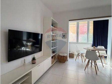 Apartament - Për Shitje - Rruga Belul Hatibi, Tiranë