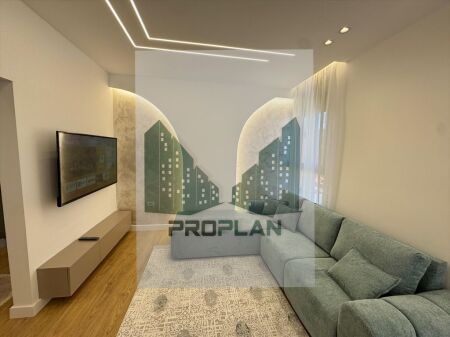 🏠 SHITET – Apartament 1+1 | Astir (pranë Vilës L)