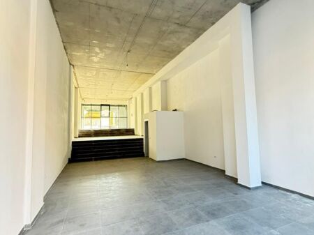 Shop for rent on Barricades Street (ID BD21865) Tirana