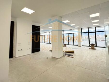 For Rent, Business Premises  2 Parking Spaces, New Ring Road