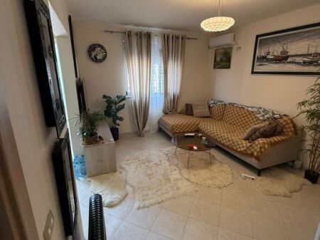 Shitet apartament 1+1 tek Oxhaku