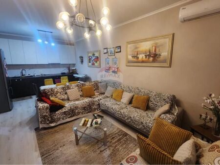 Apartament-Per Shitje-Ish Fusha e Aviacionit,Tirane