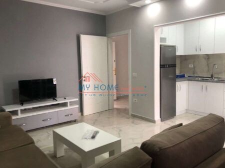 Apartament 1+1 me qera Rruga Kongresi i Manastirit ne Tirane
