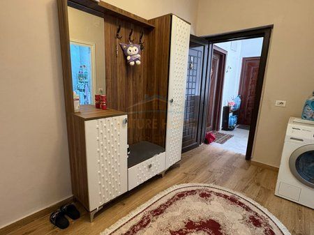 For sale, Apartment 1+1+ Veranda, Kinostudio, Tirana.