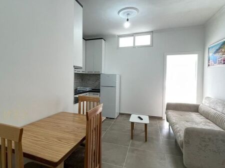 Apartament me qira 2+1 , 5 Maji