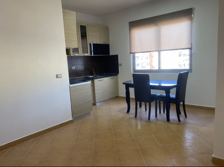 Astir apartament me qera 1+1