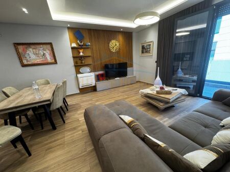 Qera, Apartament 2+1, Sofia Residence, TEG, Tirane.