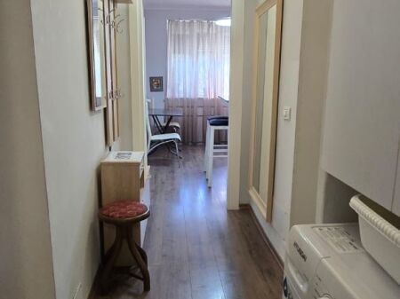 Apartament 1+1 per qera Xhami E Tabakeve !