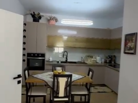 Complesso Tom Doshi In Vendita 2+1