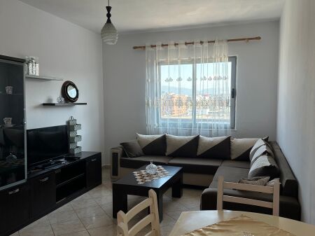 Apartament per qera 2+1 Astir
