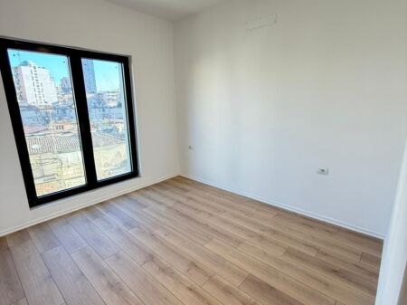 Office for Rent 2+1 at Barricades Street (ID BZ2910) Tirana