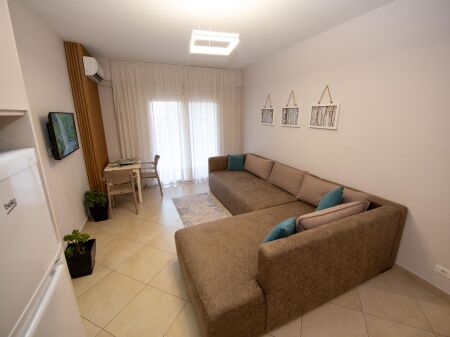 Shitet apartament 1+1 vlore