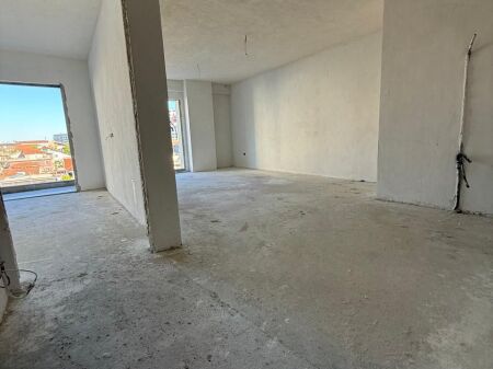 Porcelan Appartamento 1+1 In Vendita