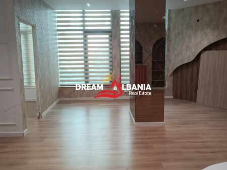  Business premises in Astir near the pastry shop “Nela 5” ( ID 42611419 )