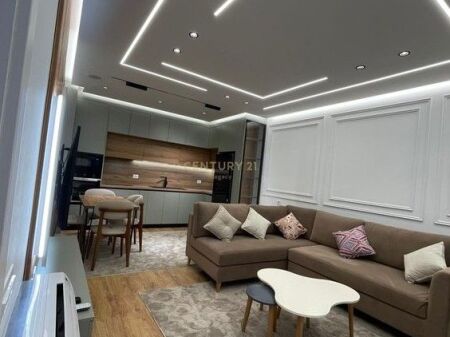 Apartment 1+1 for rent in Paskuqan