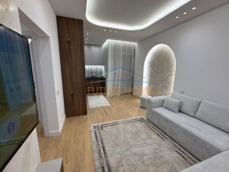 Vendesi, Appartamento 1+1, Unaza e Re, Tirana