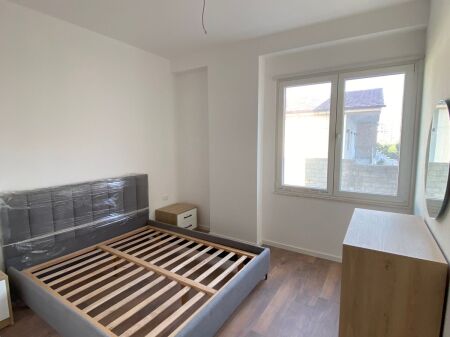 Paskuqan , Ahmati petrol , 2+1+2wc per qera