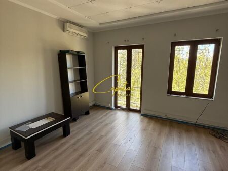 ZYRE ME QIRA 22 M2 QENDER 35.000 LEKE