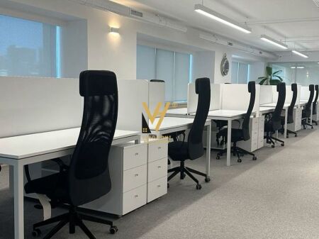 JEPET ZYRE 190 M2 ME QERA TE RRUGA E ELBASANIT 3.000 EURO