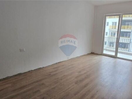 Apartament - Për Shitje - Aura Rezidencë, Tiranë ID: 530411003-922