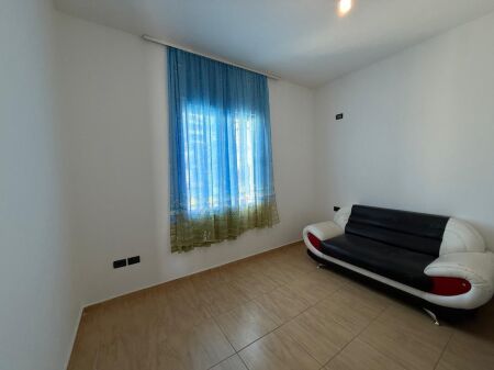 Apartament 1+1 me qira