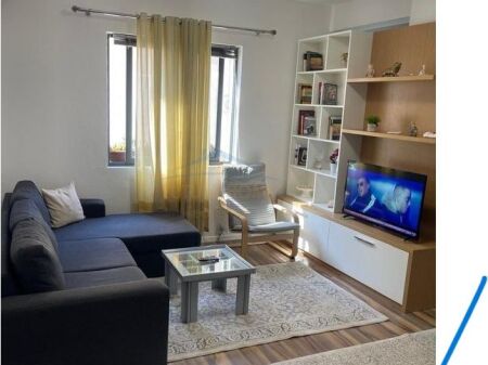 Shitet, Apartament Studio , Rruga Frosina Plaku , Ish Parku i Autobusave, Tirane.