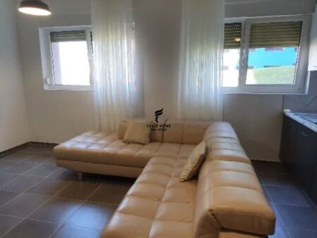 APARTAMENT ME QERA 2+1 ALI DEM 50.000 LEKE FH-68328