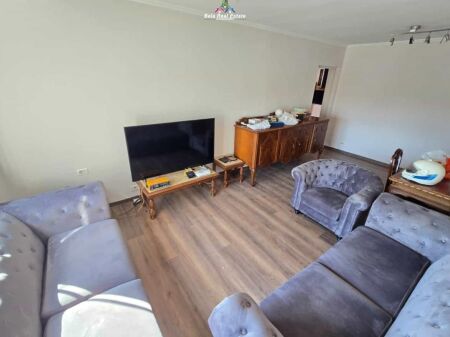 Apartament Ne Shitje 2+1 Ne Qender (ID B121210) Tirane